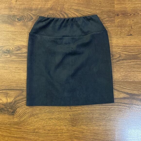 🌷 Wilfred Free 🌷 Faux Suede Mini Skirt - Picture 6 of 8